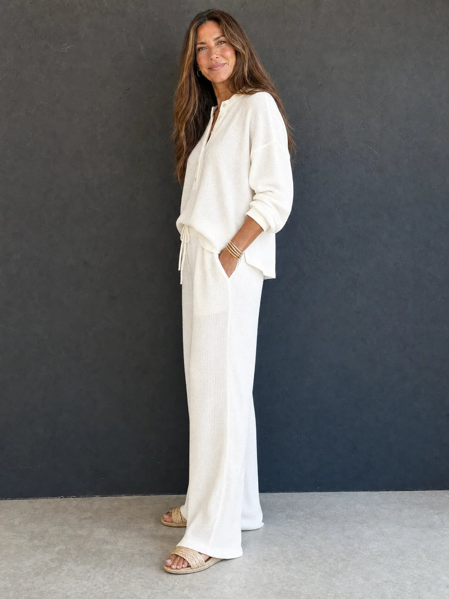 Women's Retro Casual Lazy Style Solid Color Waffle Henley Top And Pants Set