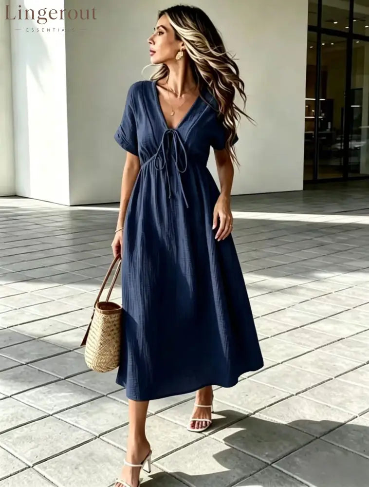 Crinkle‑Textured Tie‑Front V‑Neck Midi Dress - Navy blue / S