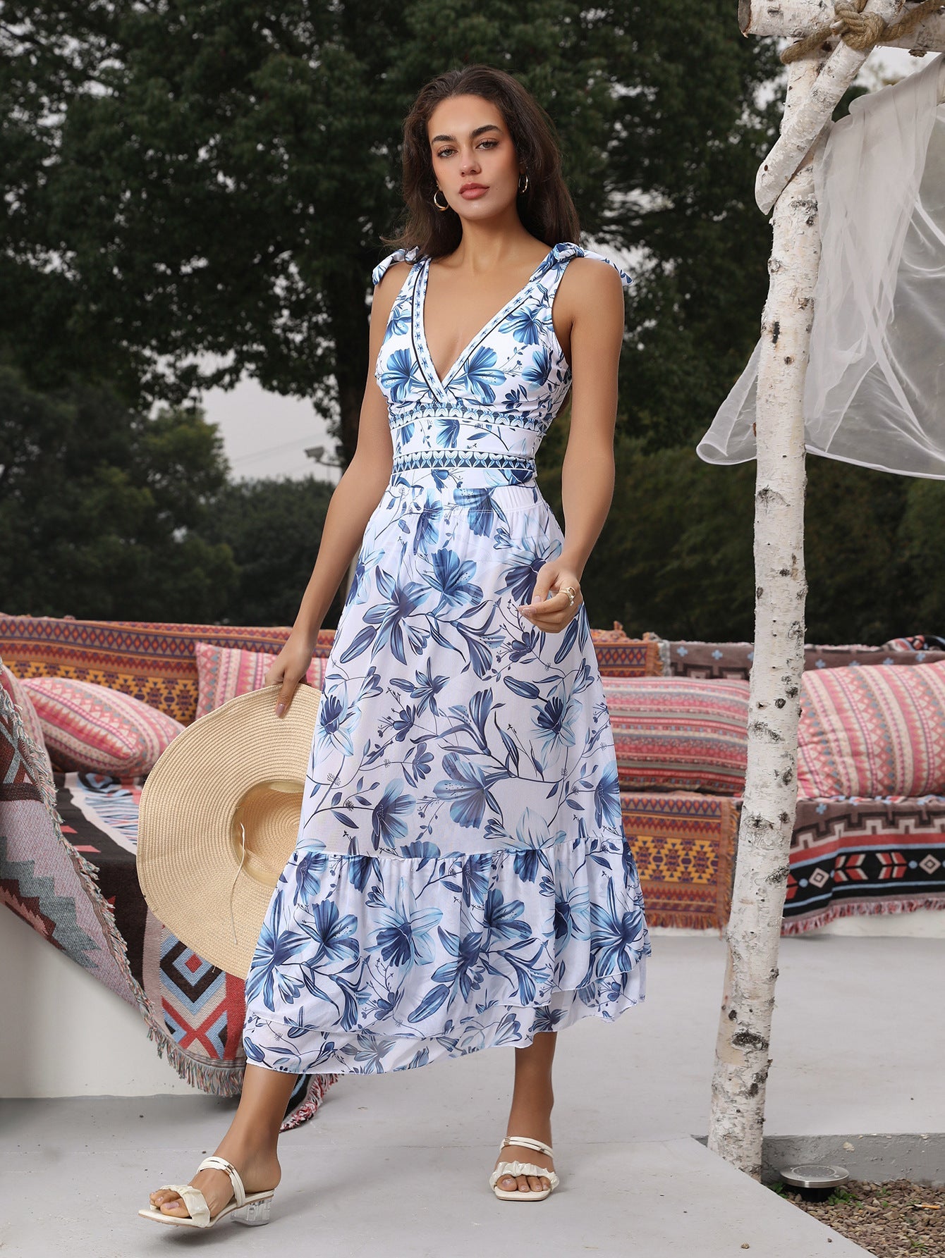Hugmecurve® V Neck Lace Up Strip Plant Prints One Piece Swimsuit and Skirt/Sarong