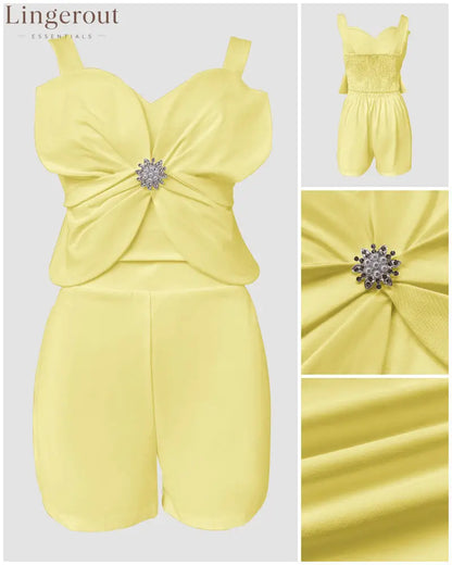 2 Pieces Outfit 3D Flower Decor Sweetheart Neck Thick Straps Shirred Back Crop Top and Casual Elastic Back Waist Shorts