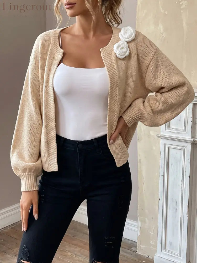 3D Floral Cropped Knit Cardigan - Apricot / M