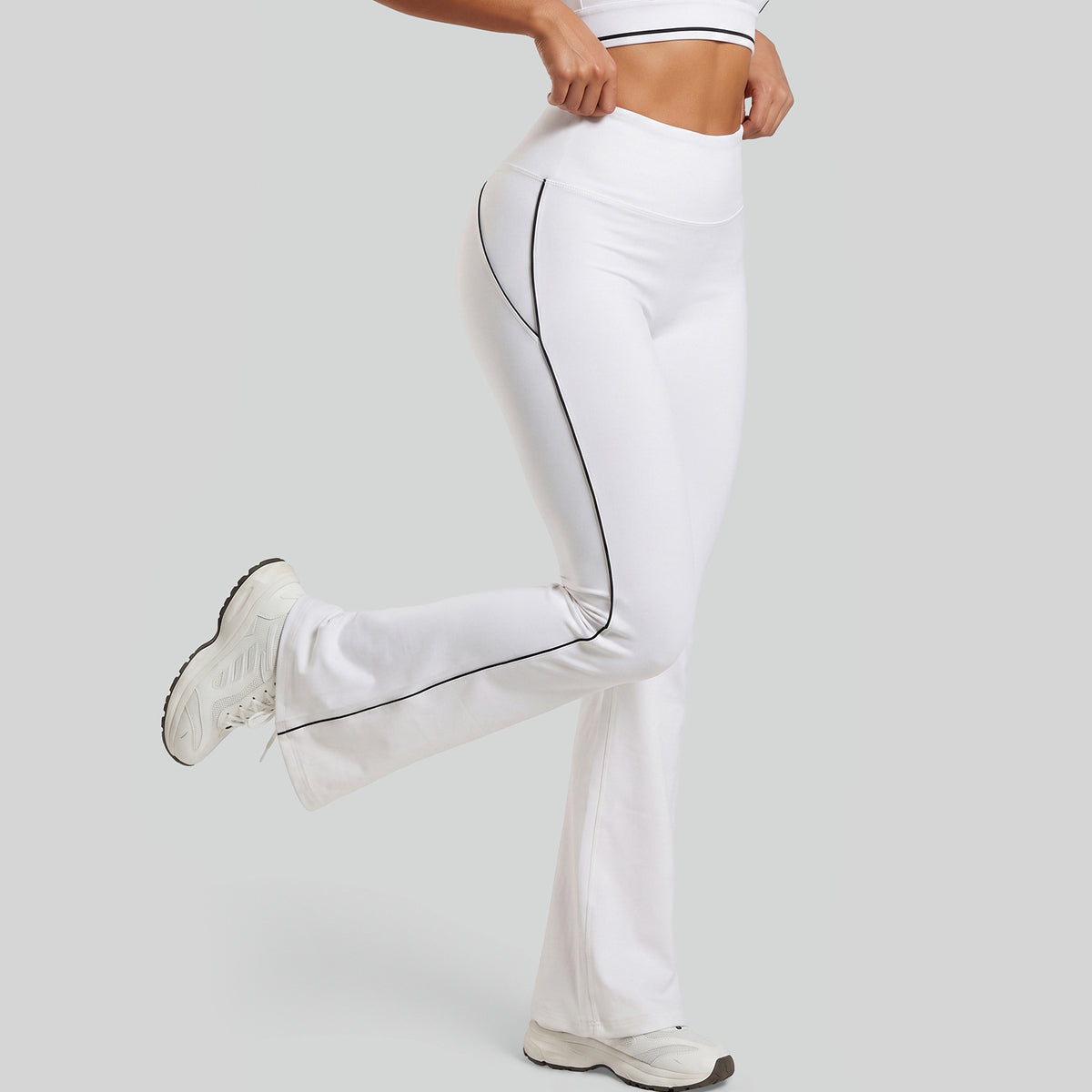 Contrast Seam High-Waist Flare Leggings