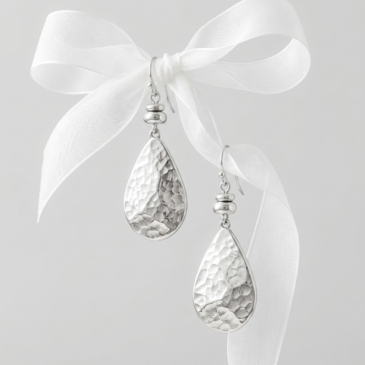 Hammered Teardrop Silver Dangle Earrings Vintage Textured Water Drop Statement Drop Earrings - EH5794