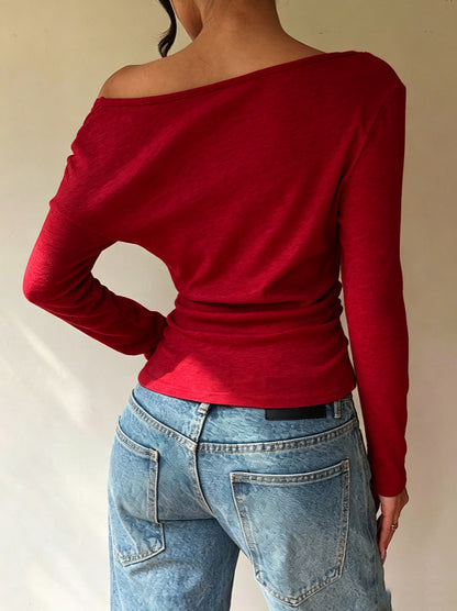 Stylish And Elegant Off-shoulder Knit Top With Lace Detailing