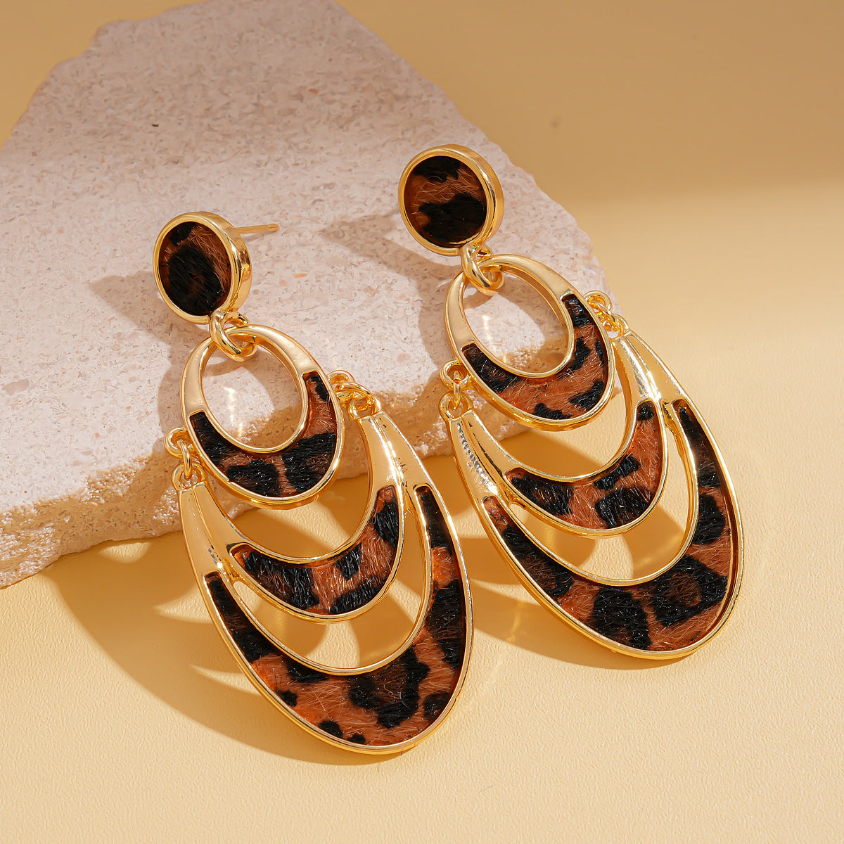 Layered Crescent Leopard Print Dangle Earrings Vintage 14K Gold Plated Animal Pattern Statement Drop Earrings - Silver