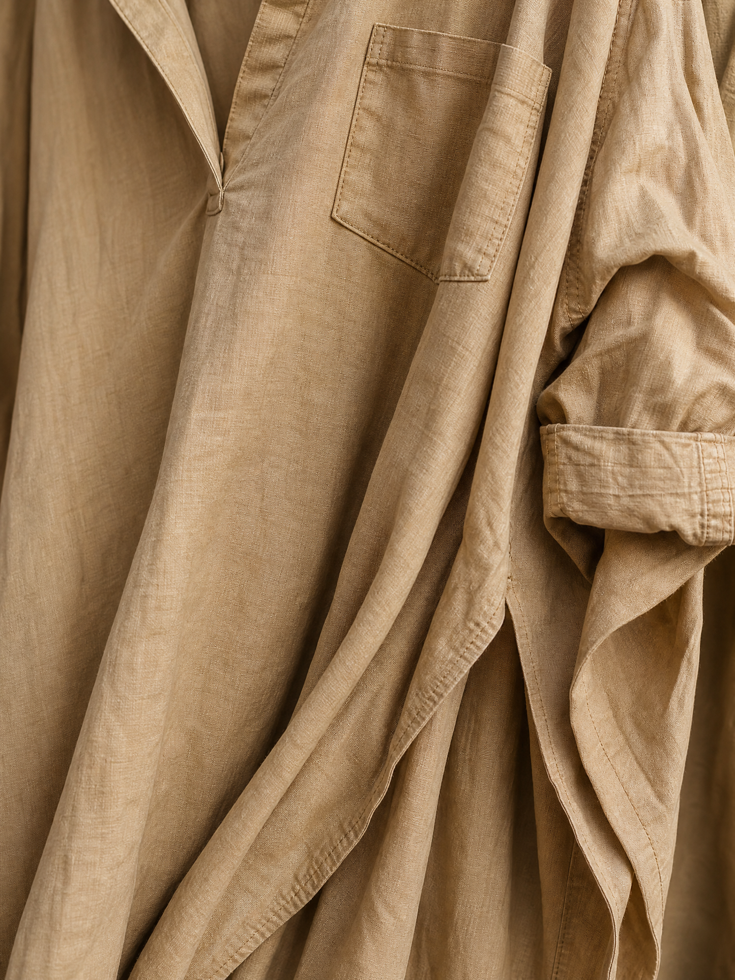 Women's Vintage-style Khaki Cotton V-neck Loose Long-sleeve Maxi Dress