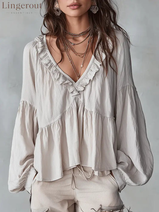 Airy Vintage-Inspired Ruffle Soft Ruffle Bohemian Blouse - White / XS