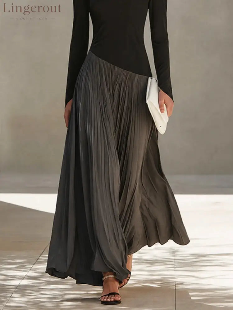 Black And Gray Two-tone Patchwork Draped Neckline Pleated Maxi Dress - Maxi Dress