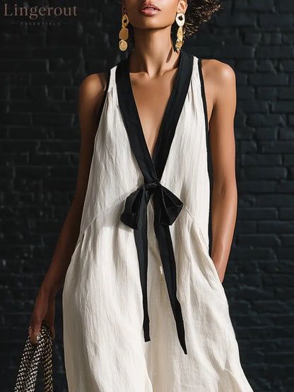 Bohemian Style White And Black Color Blocked Sleeveless V-neck Maxi Dress