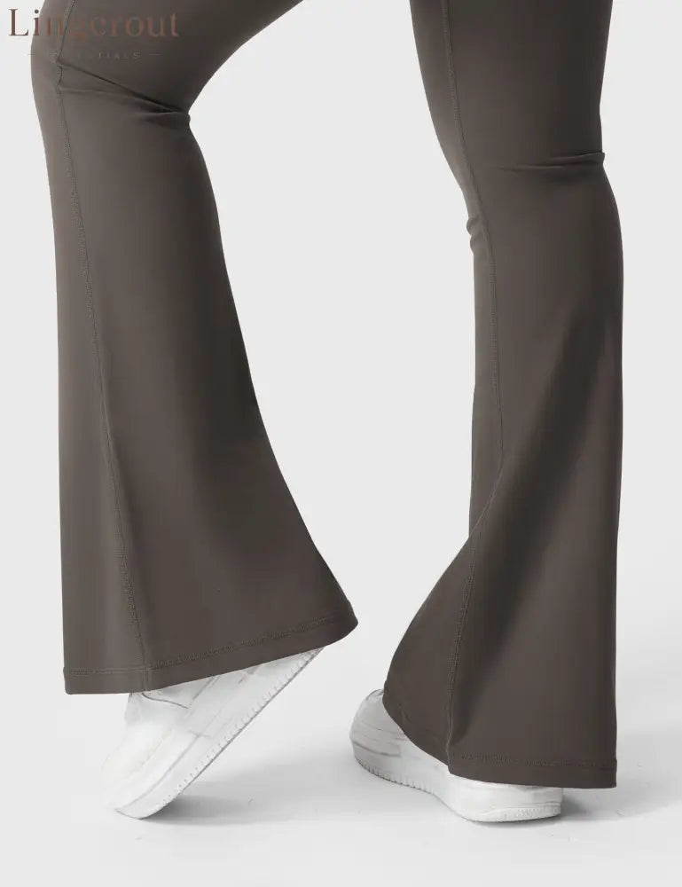 Brittany Flared Leggings with Pockets