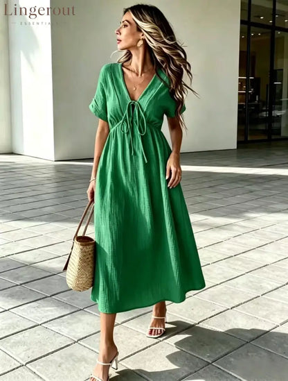 Crinkle‑Textured Tie‑Front V‑Neck Midi Dress - Green / S