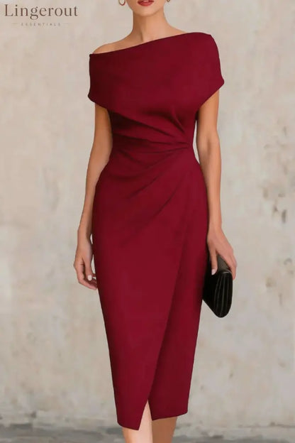 Elegant Short-sleeved Slim-fit Pleated Midi Dress - Midi Dresses