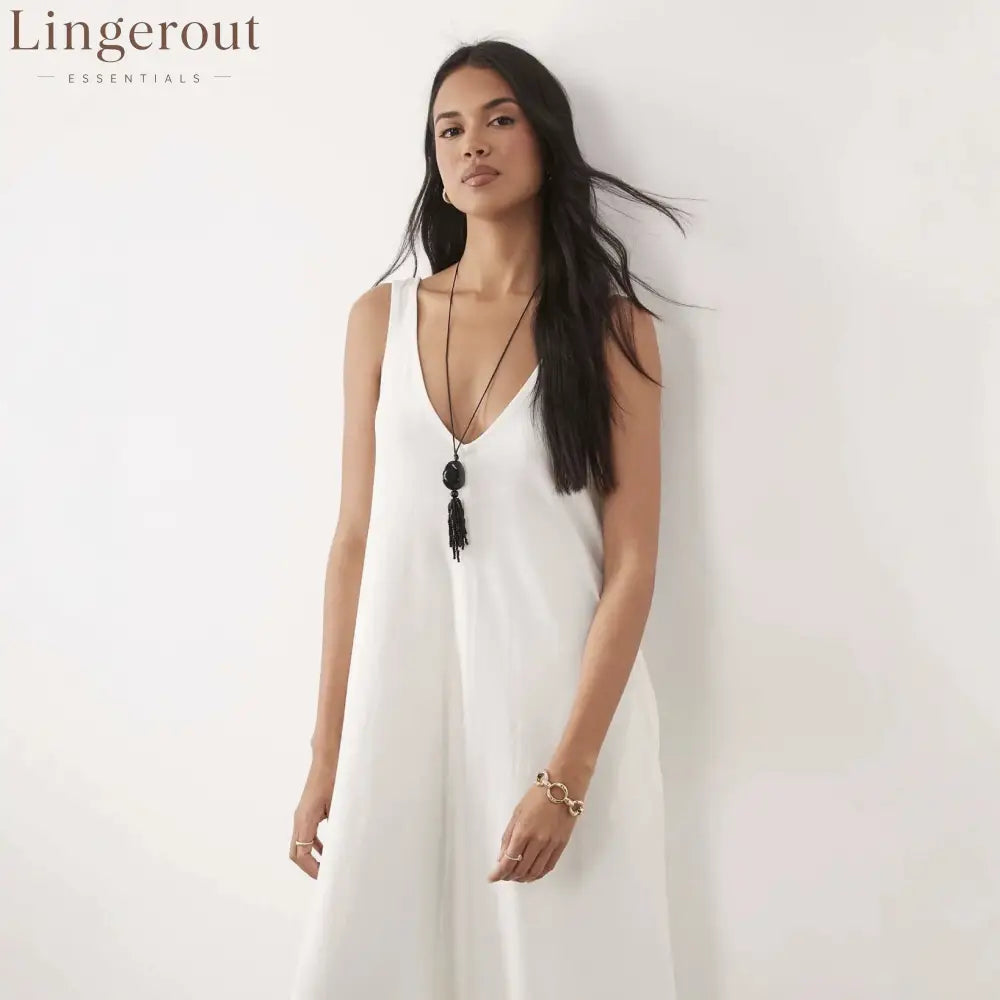 Flowy V-Neck Sleeveless Maxi Dress