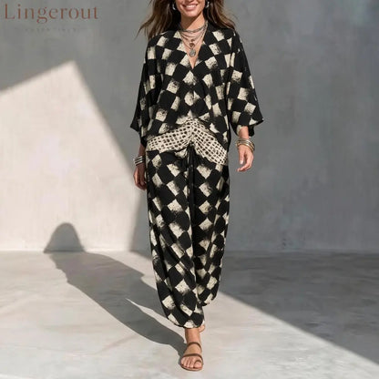 Geometric Print V‑Neck Kimono Sleeve Top & Wide‑Leg Pants Two‑Piece Set - black / XS