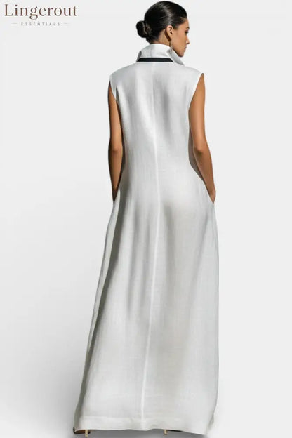 Graphic Sleeveless Maxi Jumpsuit with Contrasting Trim