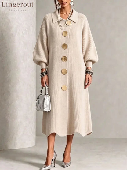 Long-sleeve Knit Dress With A Large Metal Buckle Lapel Collar And Lantern Sleeves - Apricot / S