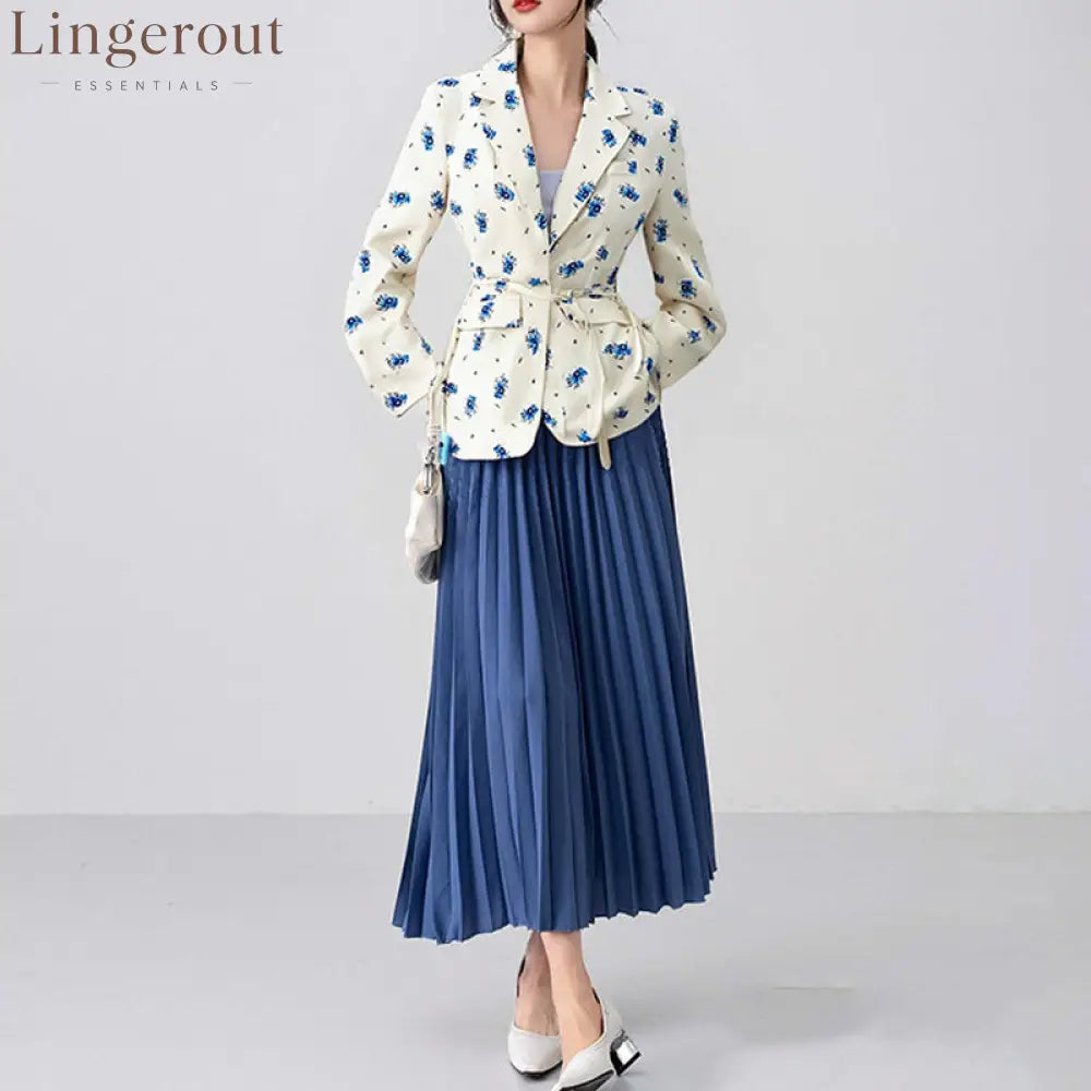 Oversized belted blazer with puff sleeves – Modern and sophisticated elegance - Blue Floral / S