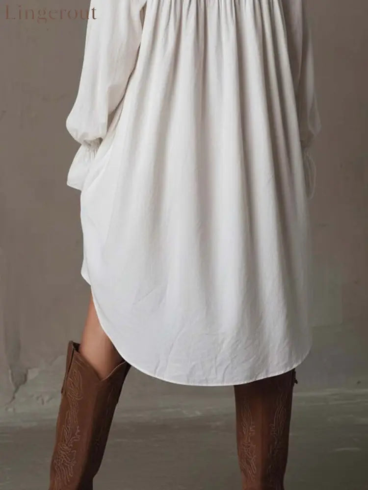 Retro-style Lace Irregular Hem Long-sleeved Mini Dress