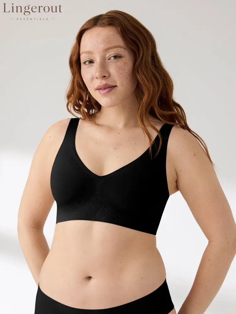 V-Neck Boost Seamless Wireless Comfort Bra Smoothing Everyday Support Bralette - Black / XS