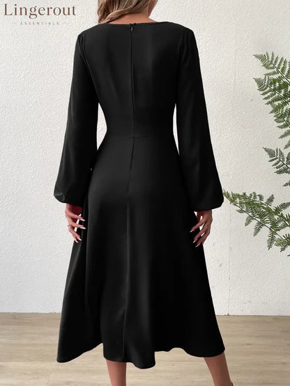 V‑Neck Twist‑Knot Waist Long‑Sleeve Midi Dress