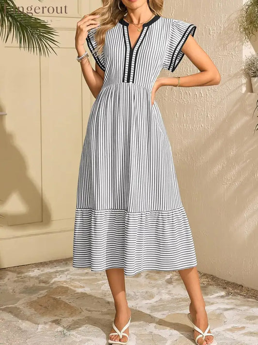 Women’s Striped V-Neck Flutter Sleeve Long Dress - Black / S